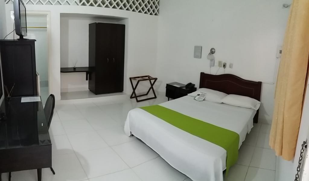 Hotel Royal Plaza 프로렌시아 외부 사진
